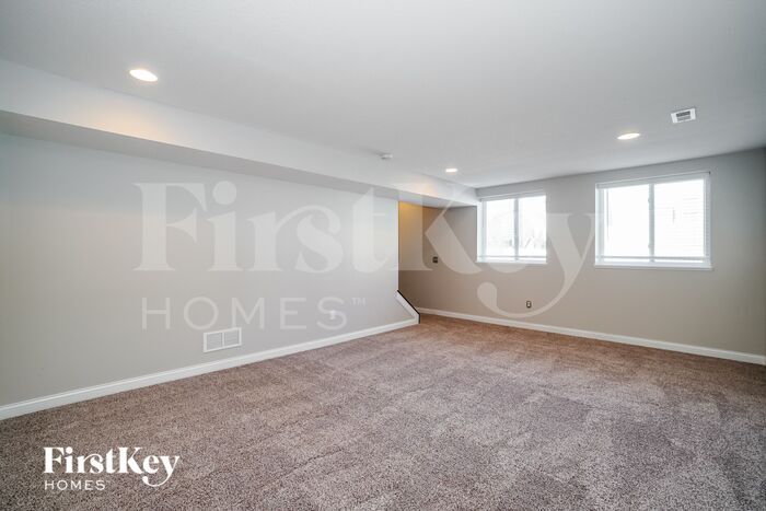 Building Photo - 6157 Dajana Dr