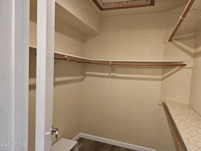 Building Photo - 3337 W Kristal Way