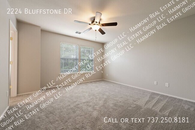 Building Photo - 2224 Bluffstone Dr