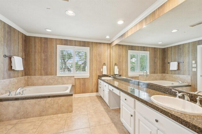 Building Photo - 14238 Flower Creek Ln