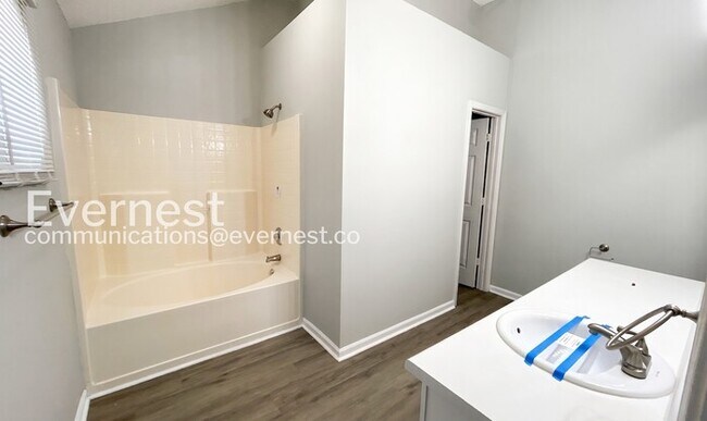 Building Photo - 4868 Browns Mill Ferry Rd