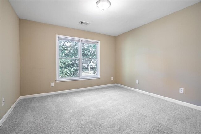 Building Photo - 3284 Sheffield Cir