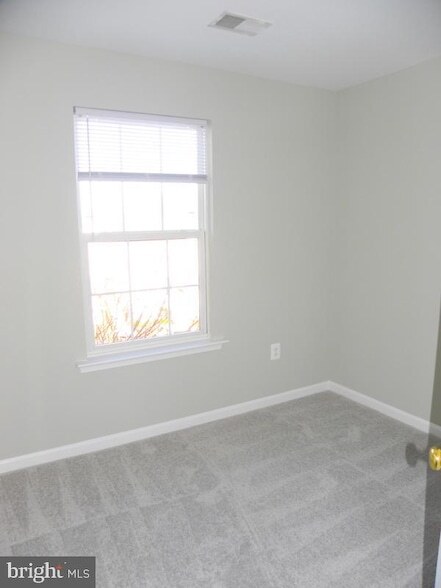 Building Photo - 14311 Newbern Loop