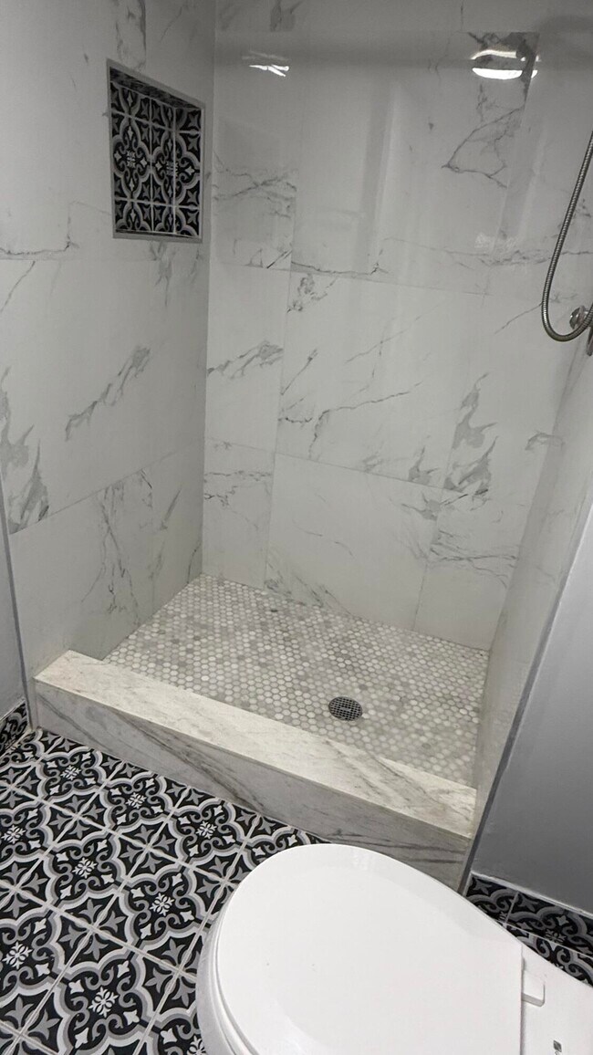 Building Photo - 2828 Casita Way