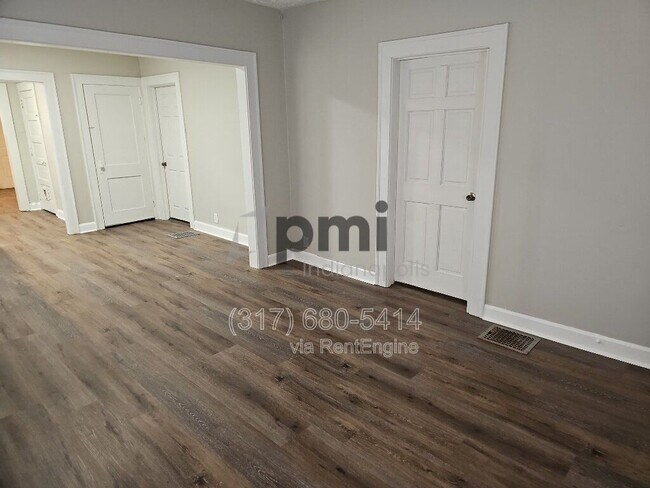 Building Photo - 2031 Southeastern Ave