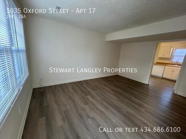 Primary Photo - 5035 Oxford St