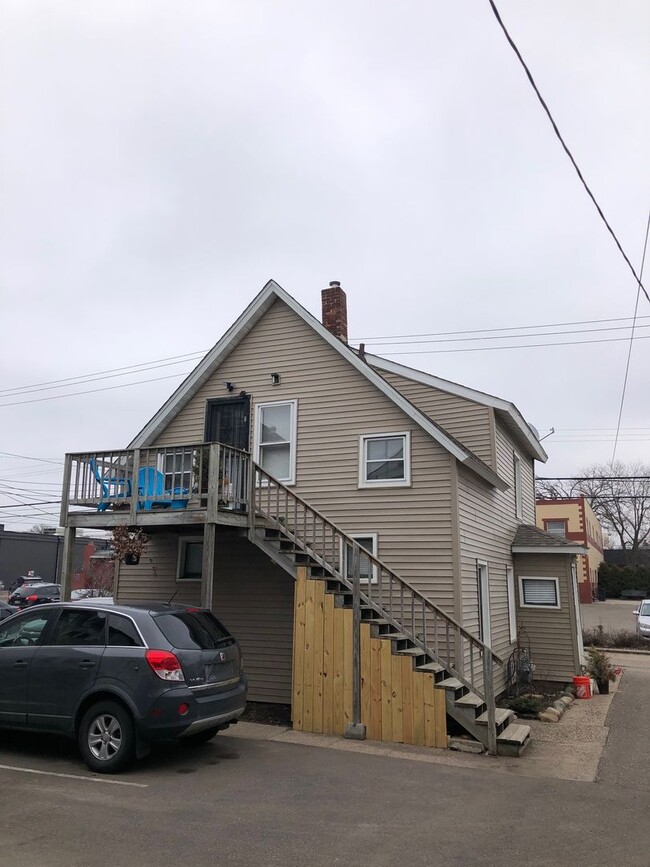 Building Photo - 2433 Blaisdell Ave