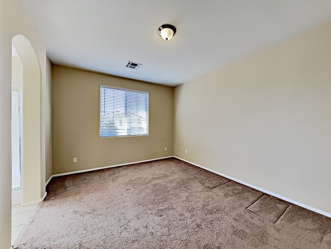 Building Photo - 632 Mauna Kea Pl