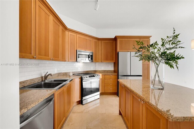 Building Photo - 55 Merrick Way