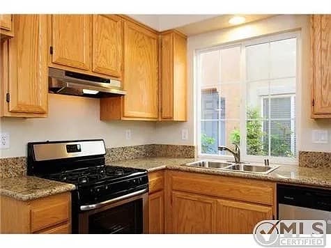 Building Photo - 1449 Water Lily Dr
