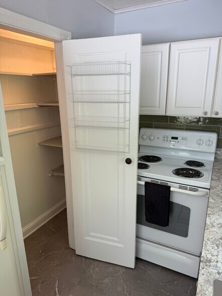 Small, walk-in pantry - 106 Morgan Ave