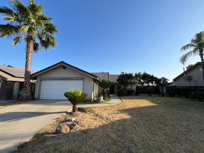 Building Photo - Gorgeous 3 Bedroom Home Coming Soon!!!