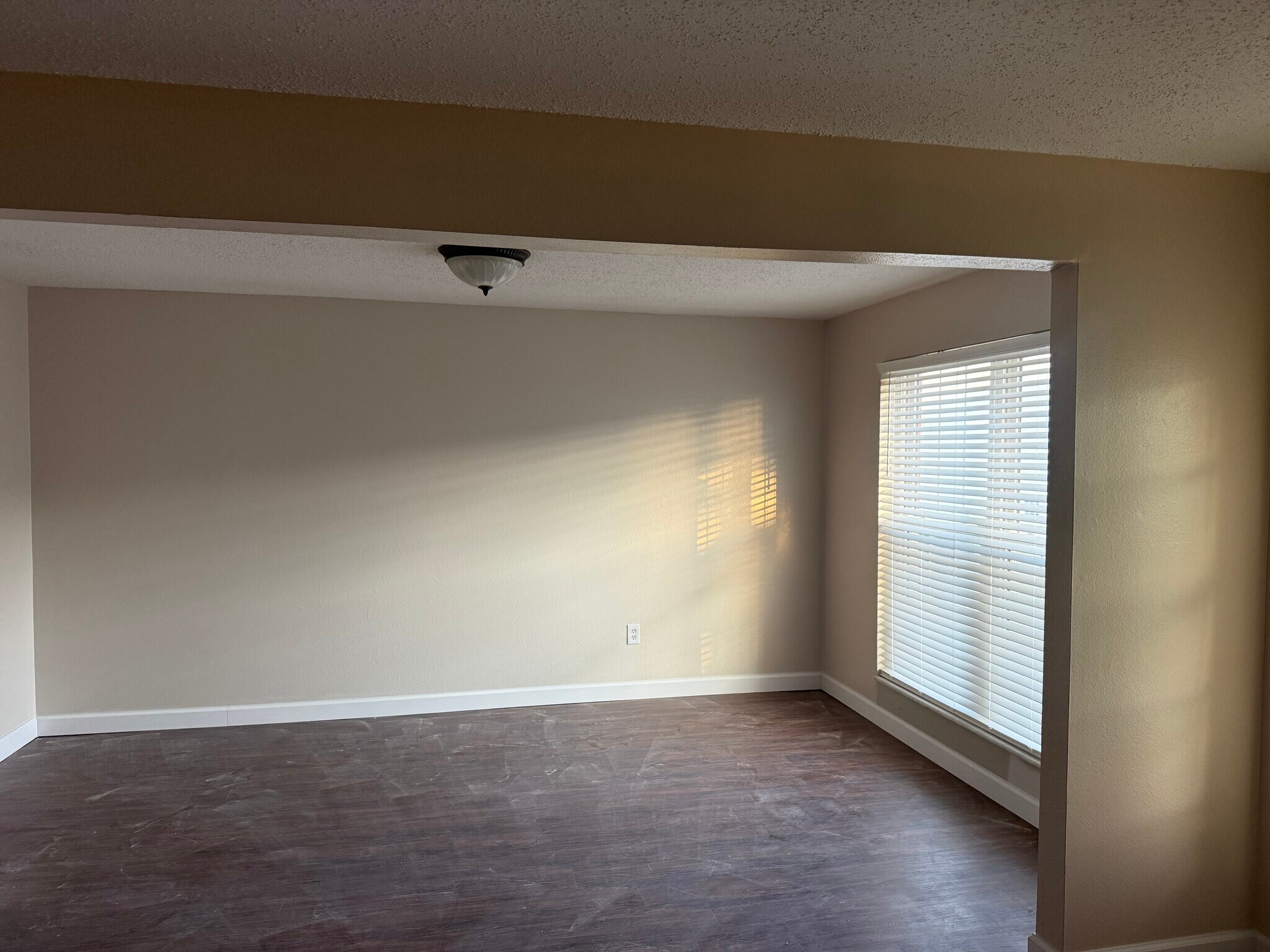Building Photo - 14471 Bantry Ln