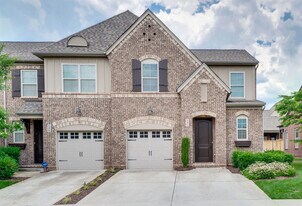 Building Photo - 141 Ambassador Private Cir