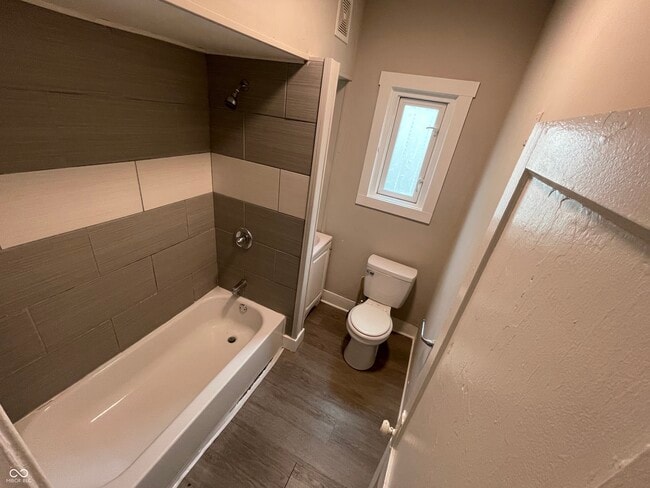 Building Photo - 129 W Hendricks St