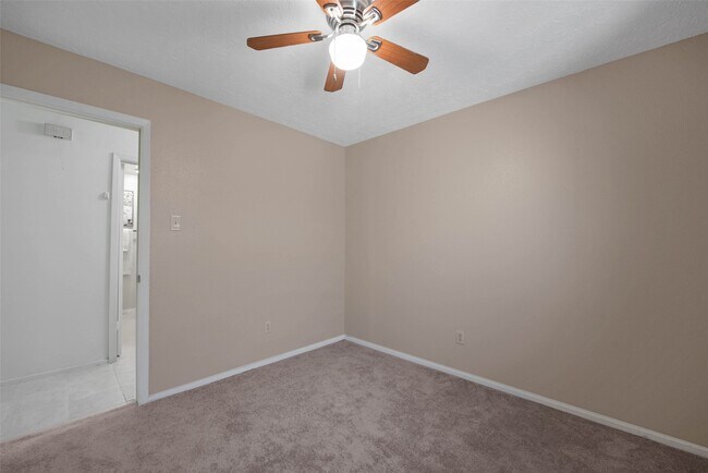 Building Photo - 2779 Forest Point Dr