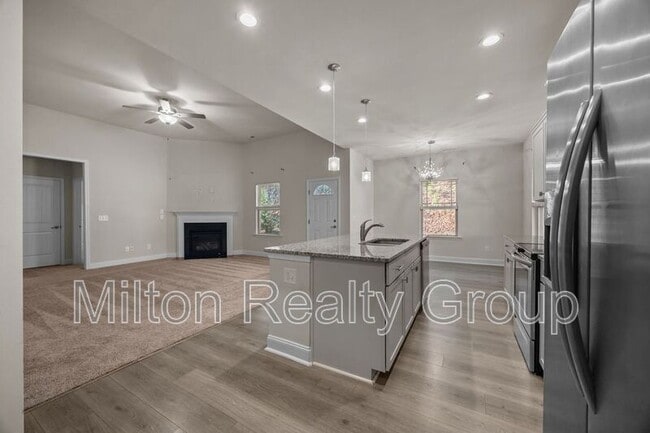 Building Photo - 75 Rolling Waters Ct