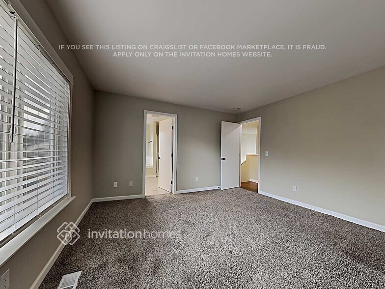 Building Photo - 7212 201st St E