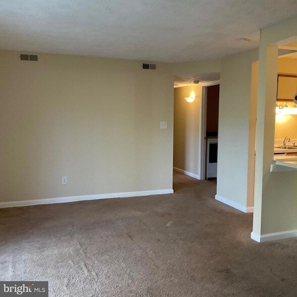 Building Photo - 3502 Lochearn Ct