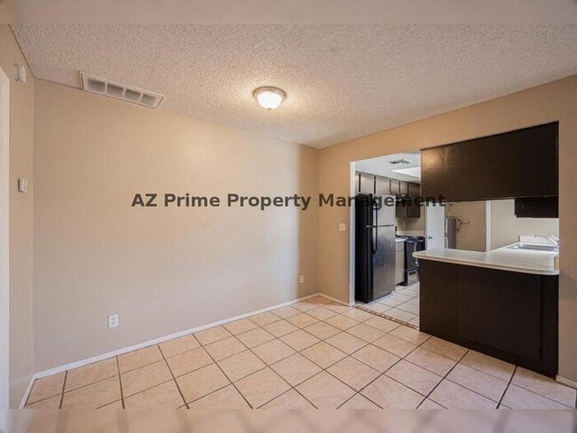Building Photo - 6944 W Monterosa Cir