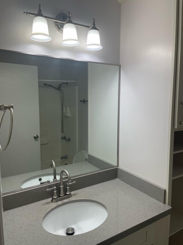 Building Photo - 94-723-723 Meheula Pkwy