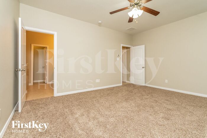 Building Photo - 185 Pleasant Hill Ln