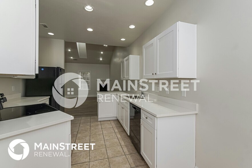 Building Photo - 7346 English Park Way