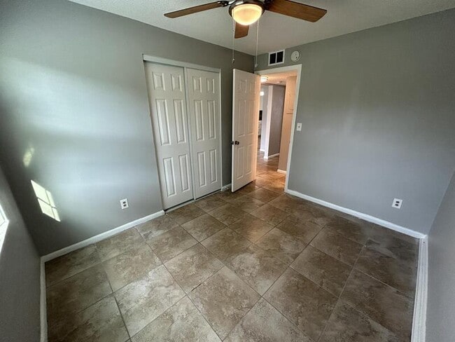 Building Photo - 7002 S Kissimmee St