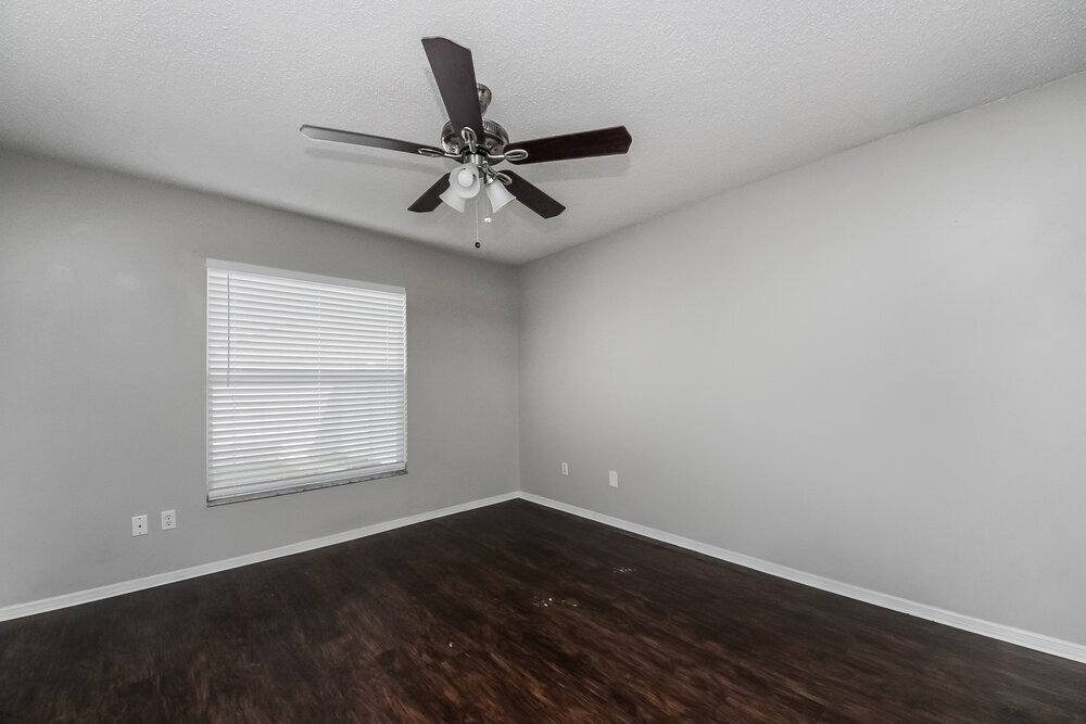 Building Photo - 3227 Brewster Dr
