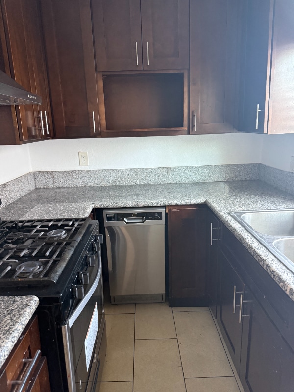 Building Photo - 524 E Rhea St