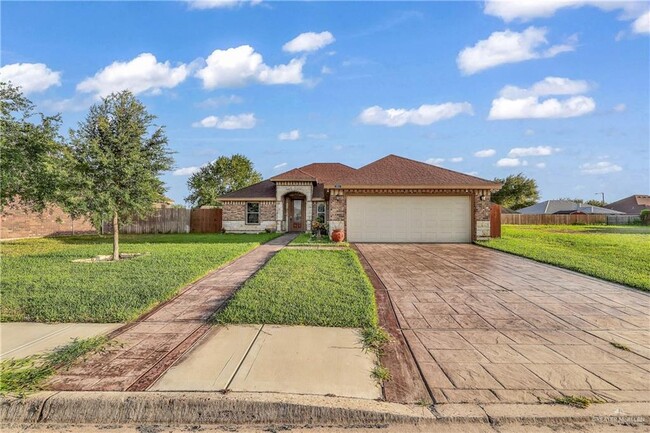 Building Photo - 3801 Yellowhammer Ave