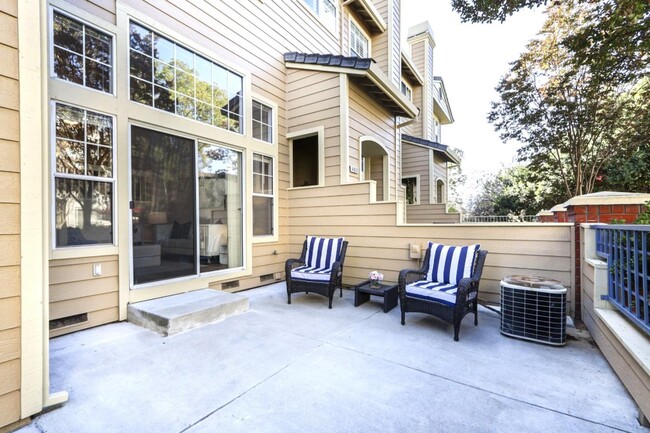 Building Photo - 4633 Hampton Falls Pl