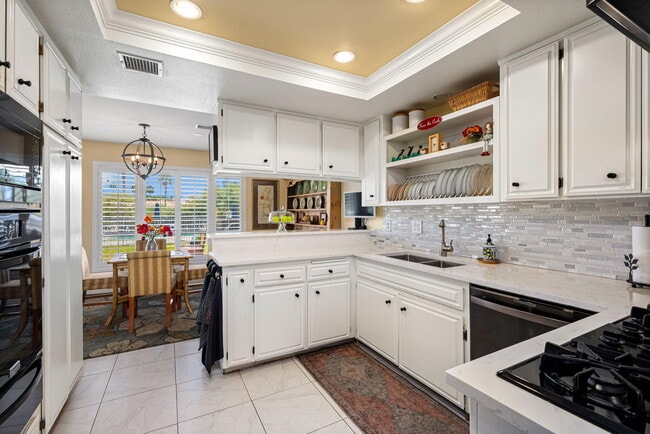 Building Photo - 79021 Bayside Ct