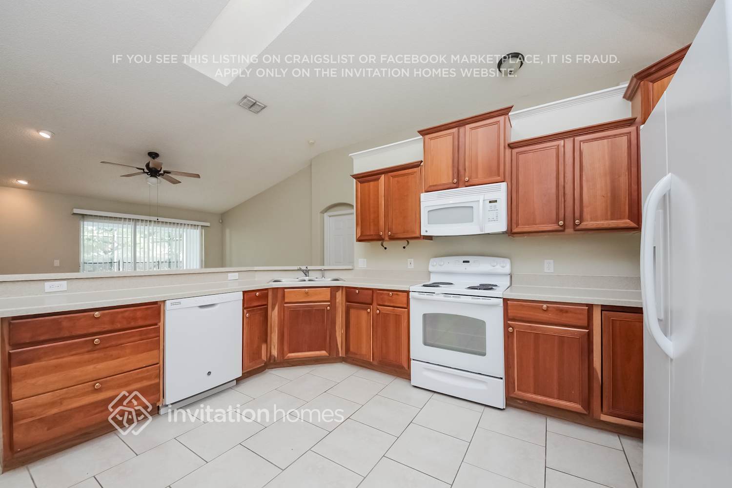 Building Photo - 310 Sherborne Ln