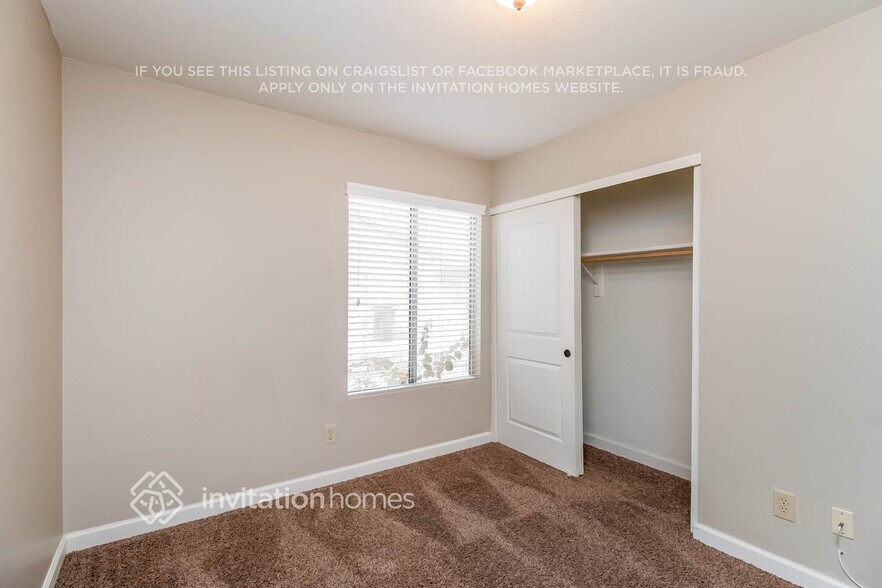 Building Photo - 1424 N Ashland