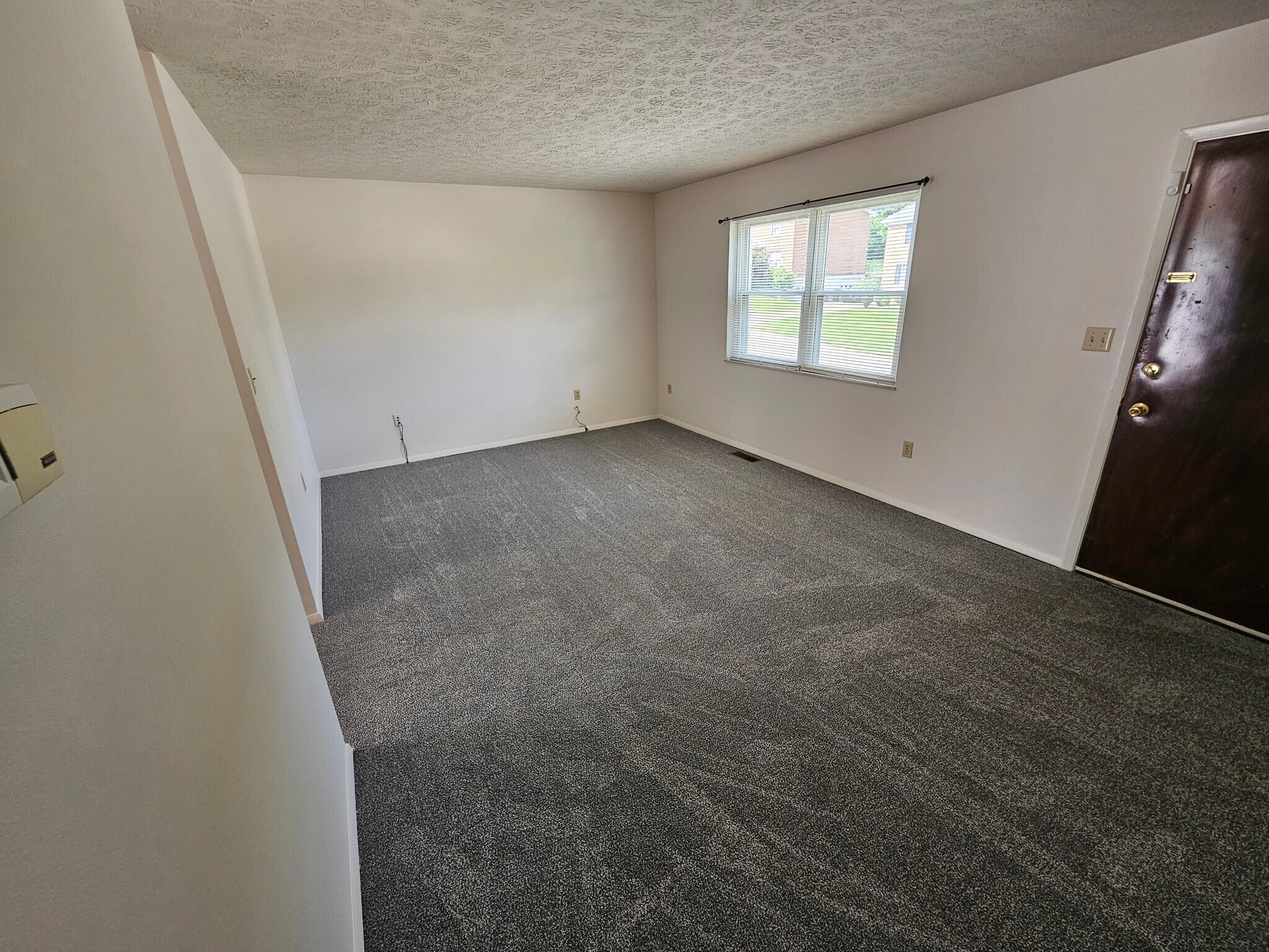 Building Photo - 265 N Ashbrook Cir
