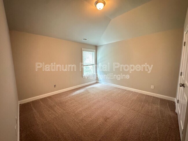 Building Photo - 5745 Banner Blvd
