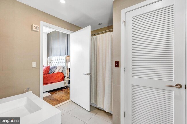 Building Photo - 1515 15th St NW