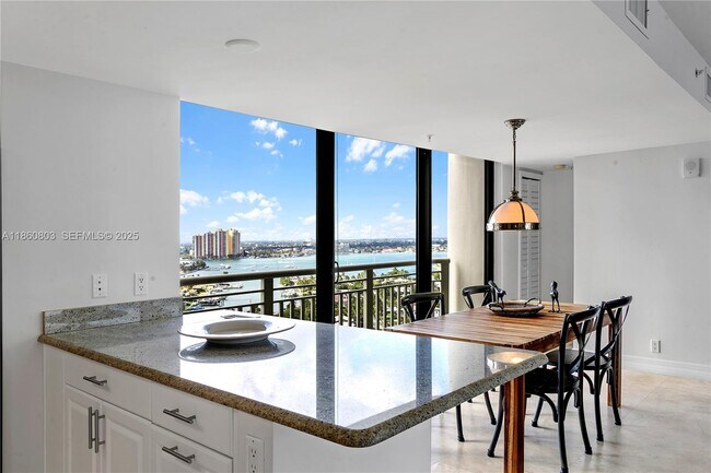 Building Photo - 3000 N Ocean Dr