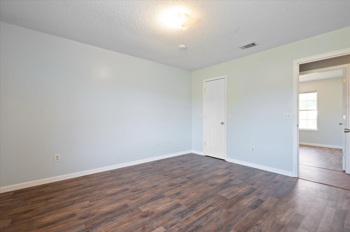 Building Photo - 756 Melissa Dr