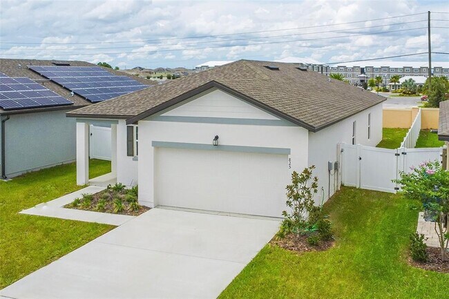 Building Photo - 825 Orchid Grove Blvd