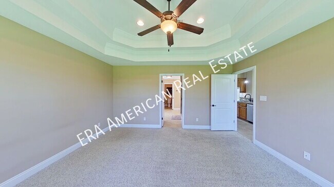 Building Photo - 8756 El Paseo St