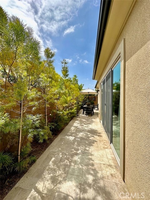 Building Photo - 108 Cordial