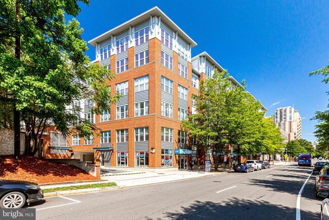 Building Photo - 1800 Wilson Blvd