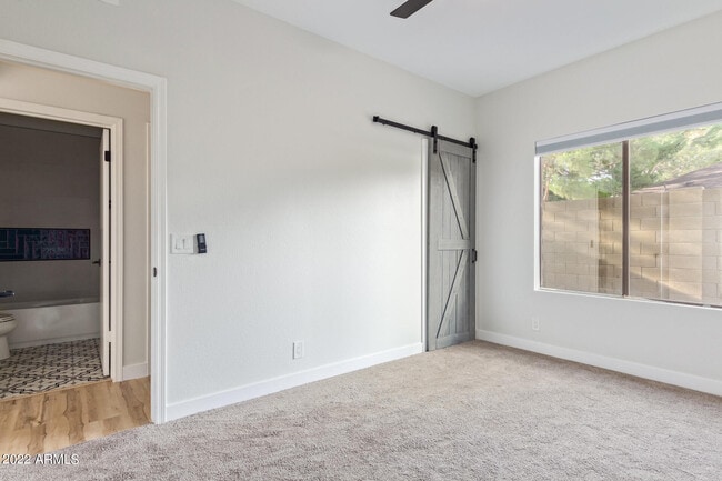 Building Photo - 11 N Concord St