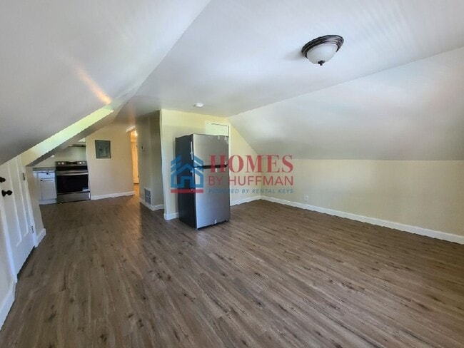 Building Photo - 423 Jefferson Ave