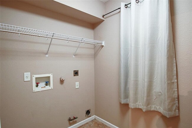 Building Photo - 1109 Traci Michelle Dr
