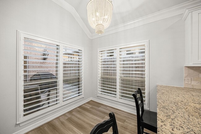 Building Photo - 4757 W Alabama St