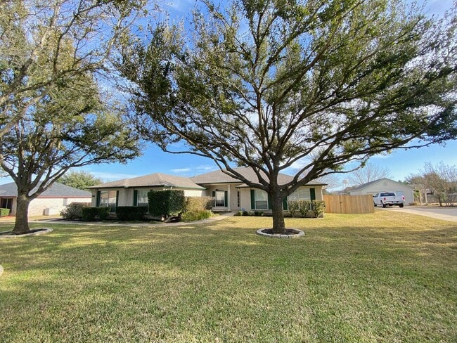 Building Photo - 3605 Winding Way