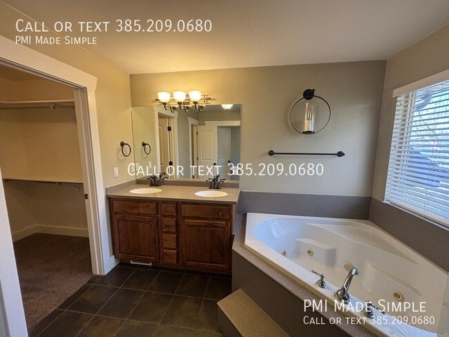 Building Photo - 1855 Evry Ct